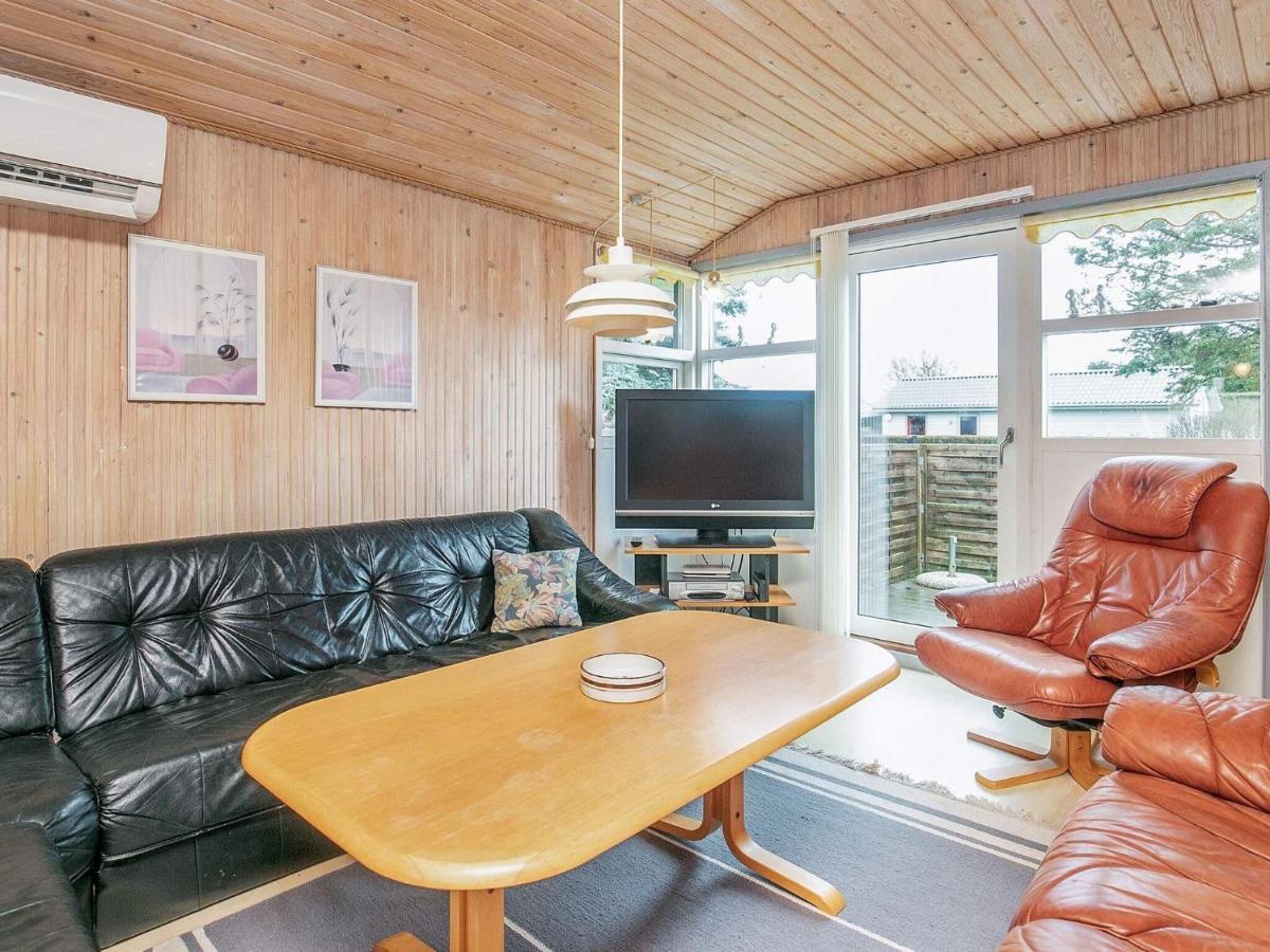 8 Person Holiday Home In Hesselager Exterior foto
